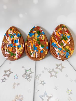 Splash Easter Egg shaped Fleggs Medium